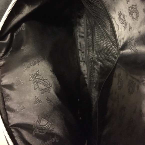 BETSEY JOHNSON COMPUTER CASE - Picture 2 of 5