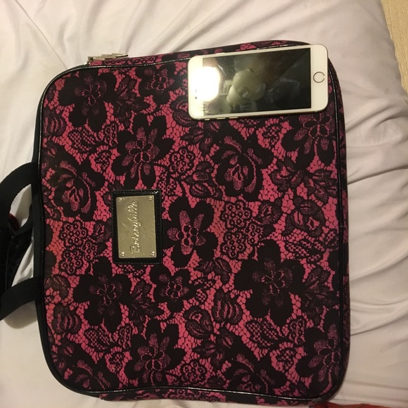 BETSEY JOHNSON COMPUTER CASE - Picture 5 of 5