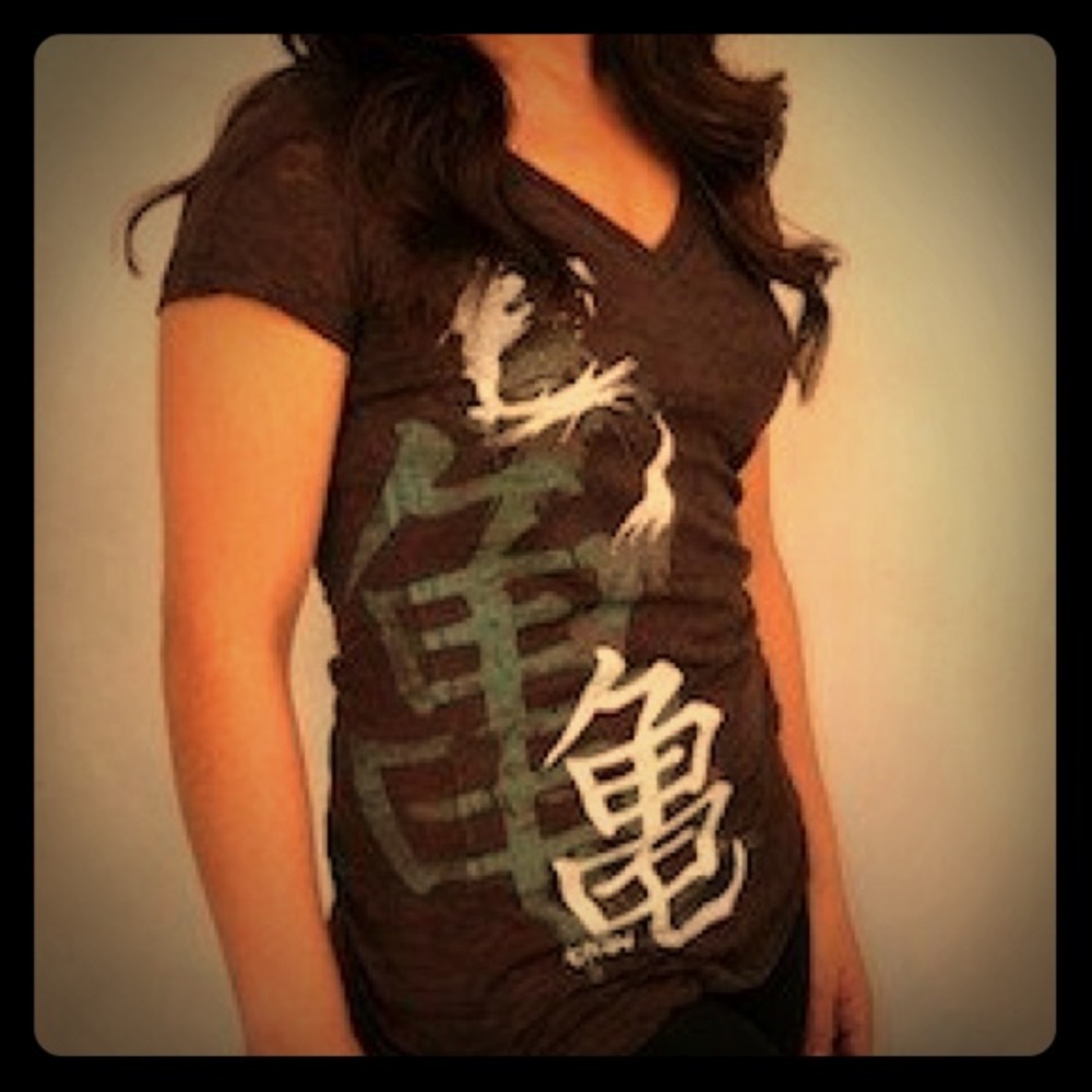 Hybrid Tee