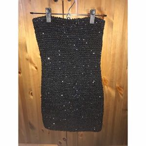 Tight Sequin Strapless Party Dress