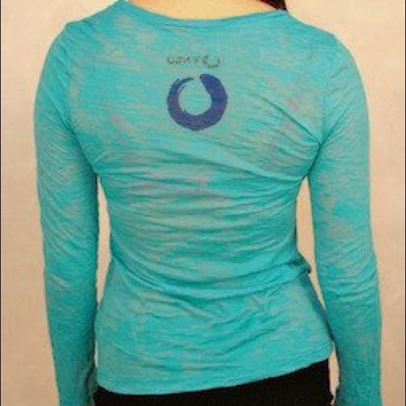 Koi Tee - Picture 2 of 2