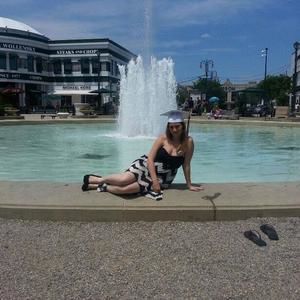 Meet your Posher, Cameo