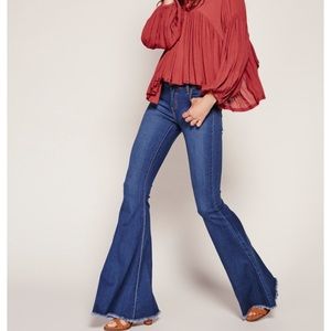 Free People Sz 29 Flare jeans