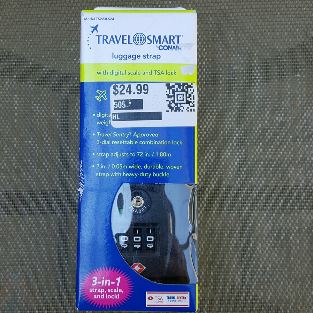 Travel Smart luggage strap with digital scale