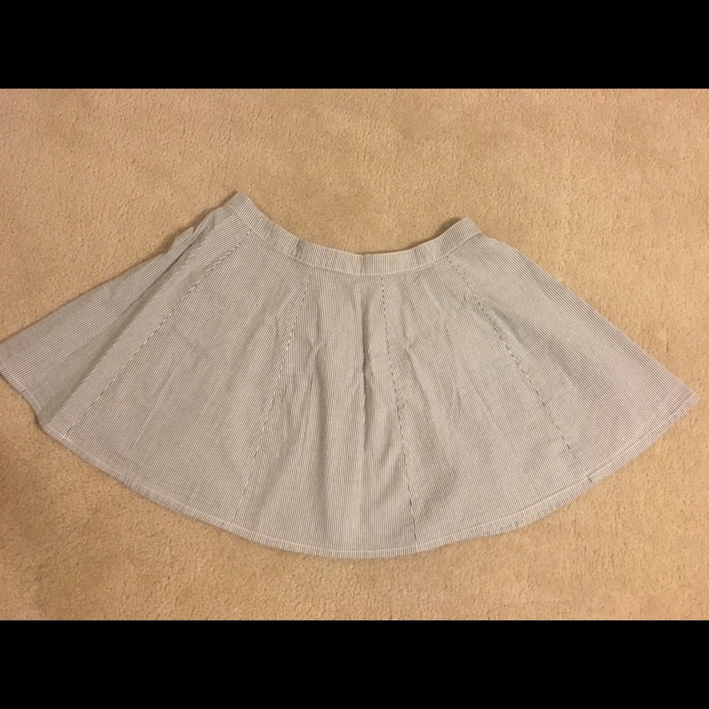 Grey seersucker Victoria secret skirt