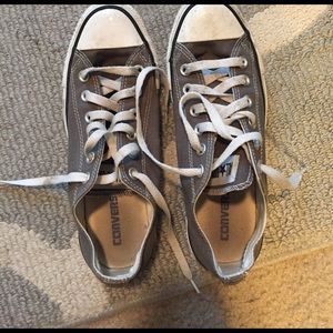 Grey converse