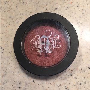 Kat Von D Metal Crush Eyeshadow