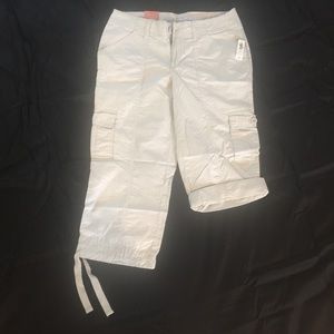 Old navy mid rise capris