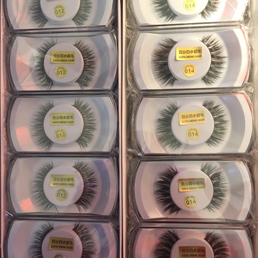 Mink Eyelashes - Picture 2 of 3