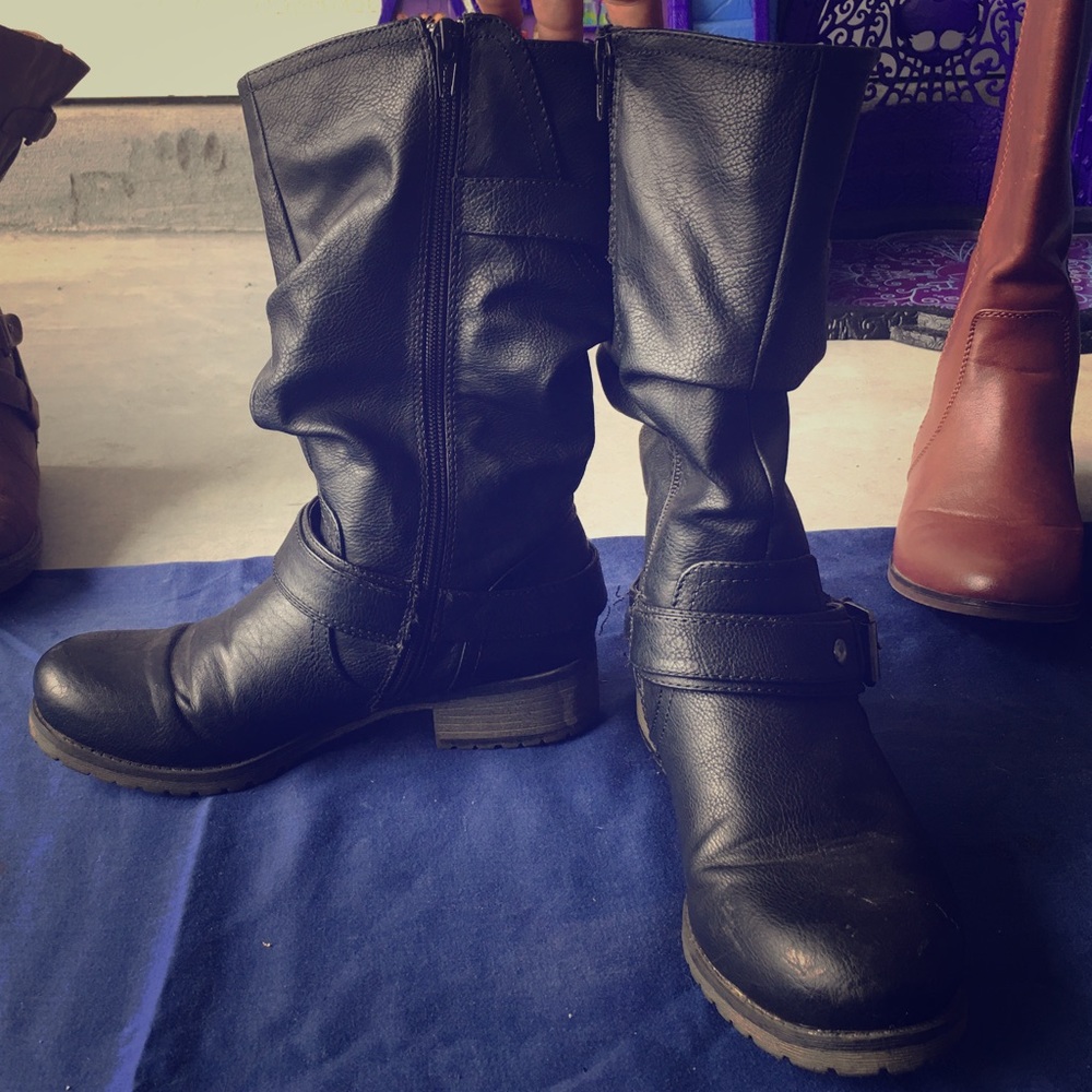 Black Midcalf Moto Boots