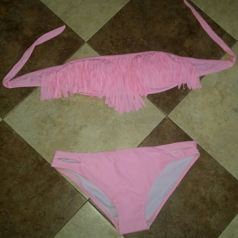 ❌SOLD❌ brand new strapless fringe bikini