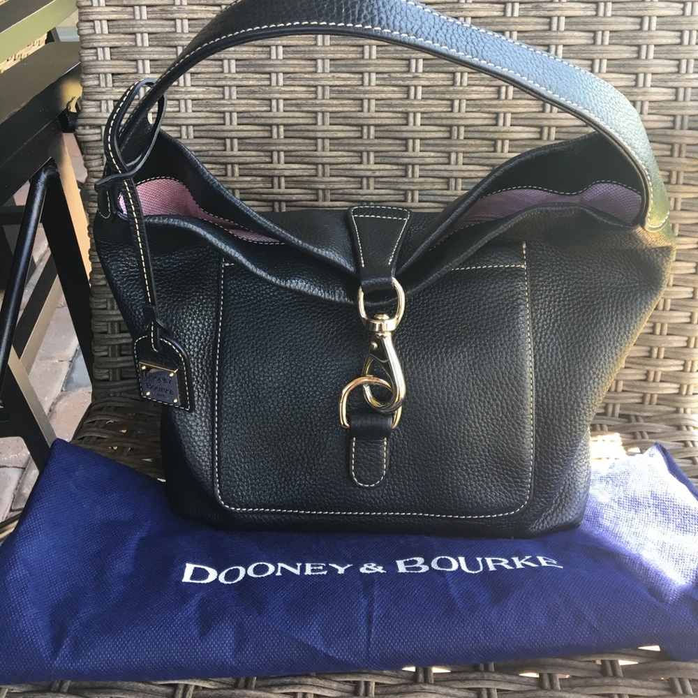 Dooney & Bourke Purse