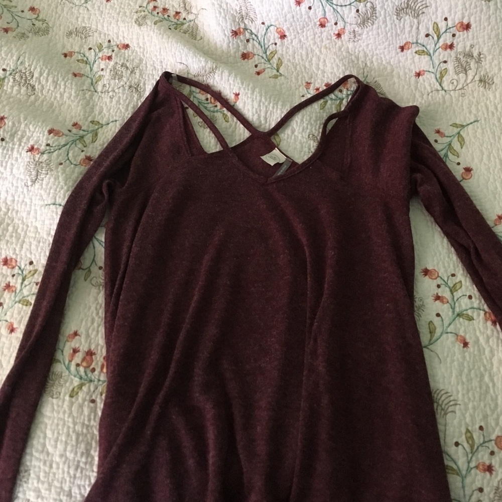 Cutout Top