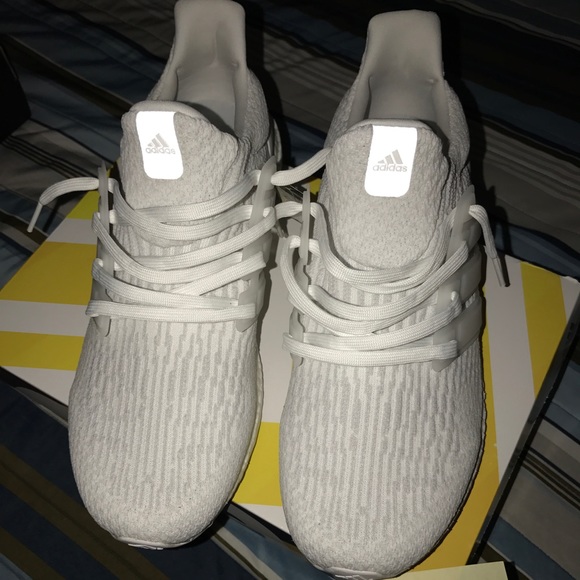 le adidas triplo white ultra impulso 30 poshmark le adidas triplo white ultra impulso 30 poshmark