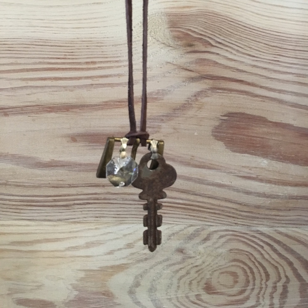 Vintage key & crystal necklace