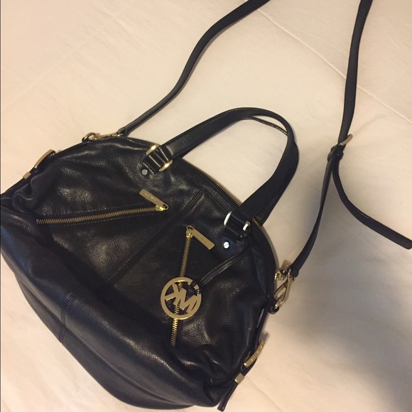 Michael Kors black crossbody - Picture 1 of 6