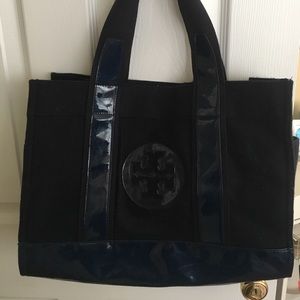 Navy Tory Burch tote