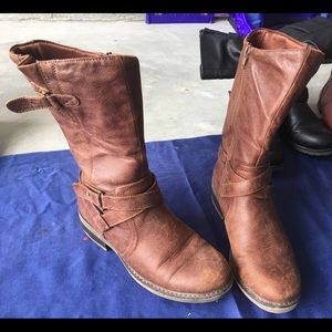 Mid calf Moto Boots