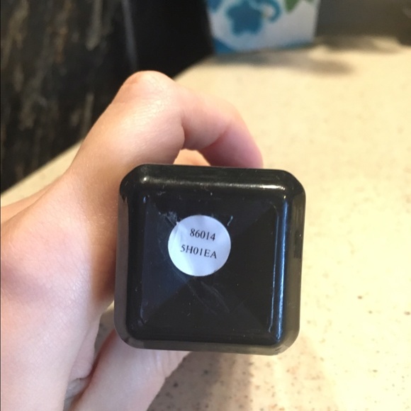 E.L.F Matte Magic Mist & Set - Picture 2 of 2