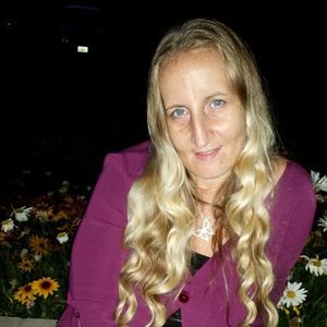 Meet your Posher, Cory