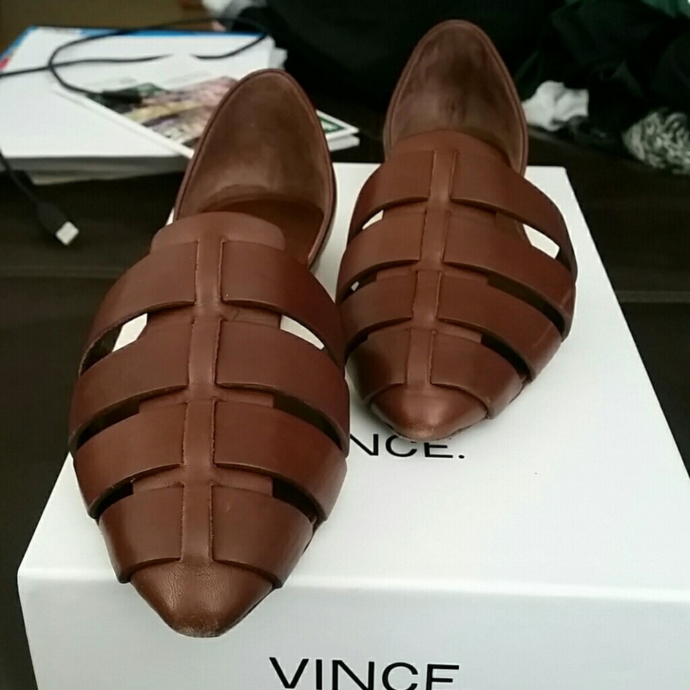 Vince. Brown Leather Saddle Flats