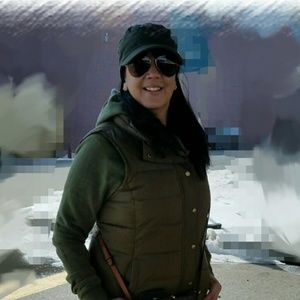 Meet your Posher, Mayra