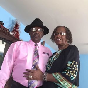 Meet your Posher, Bobbie