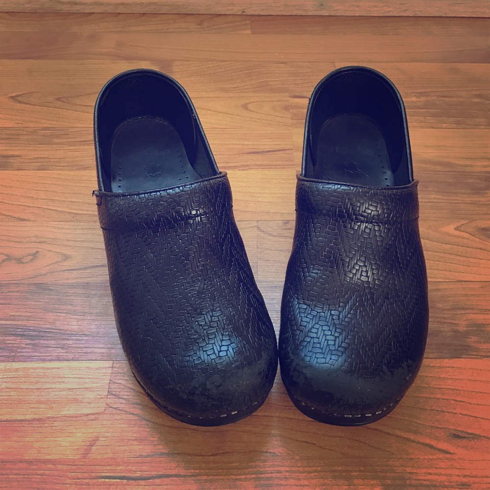 Dansko Nurse Clogs Leather