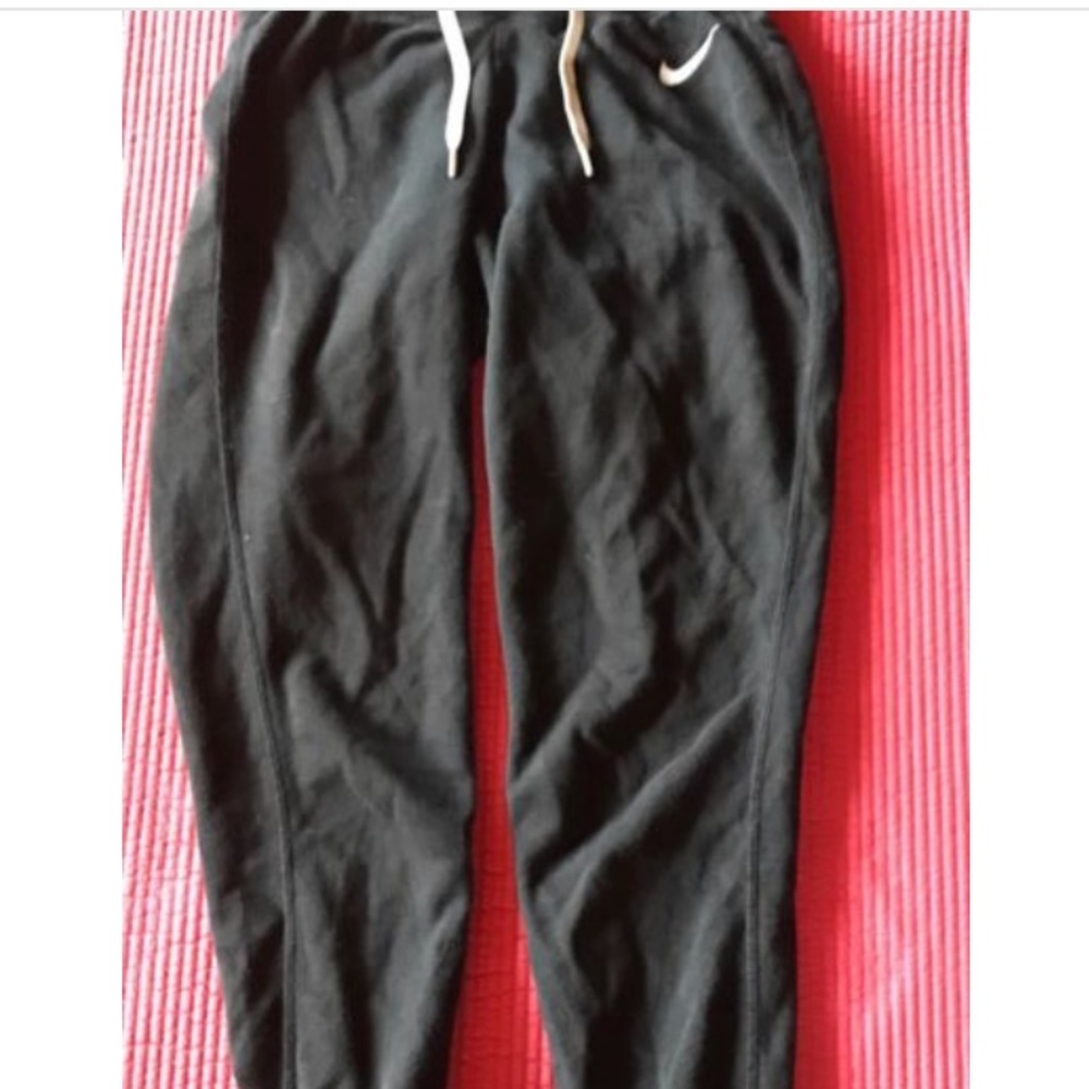 Nike Womens Black Sweatpants