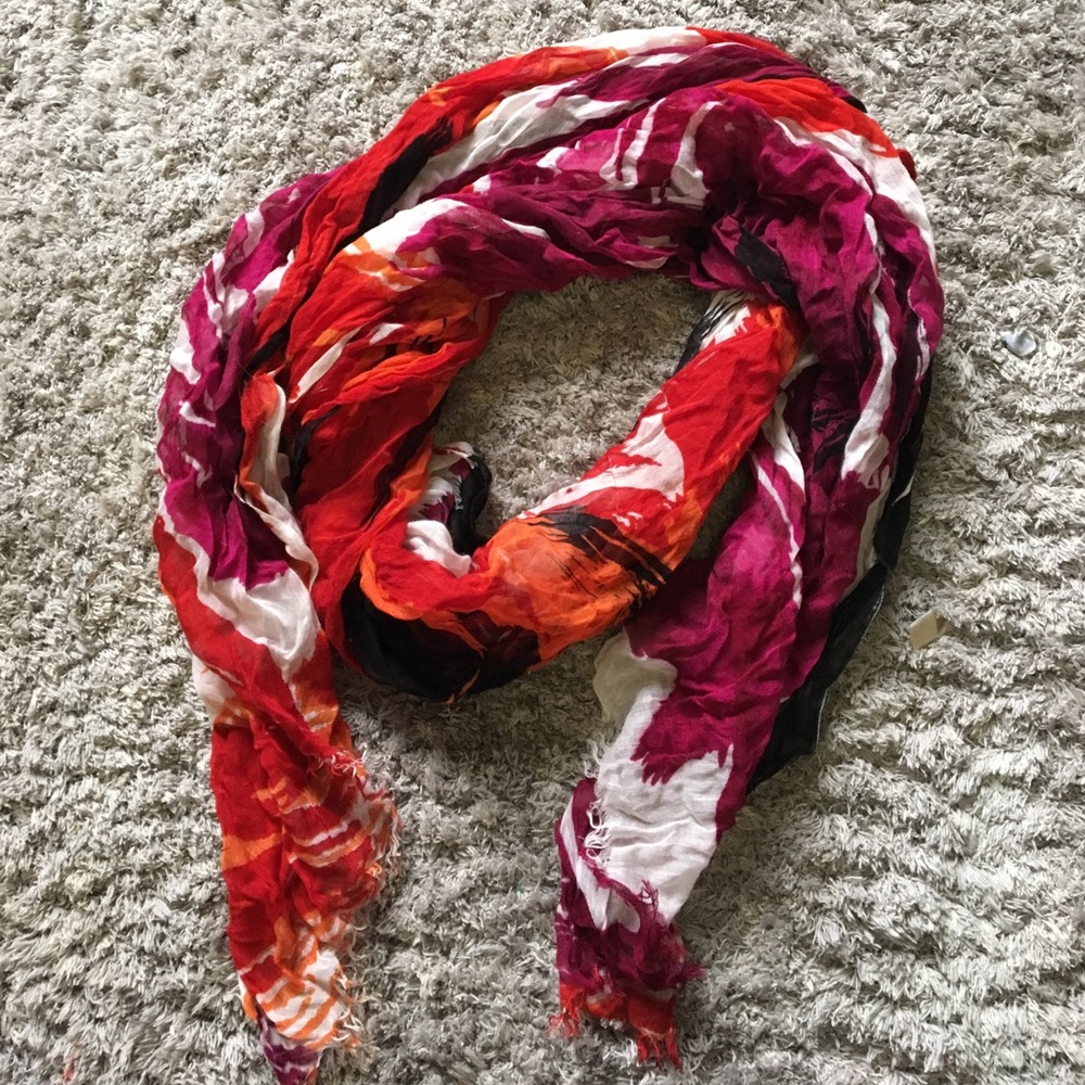 Pretty floral scarf