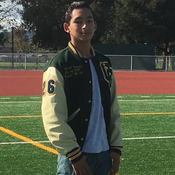 Meet your Posher, Alexis - Picture 1 of 1