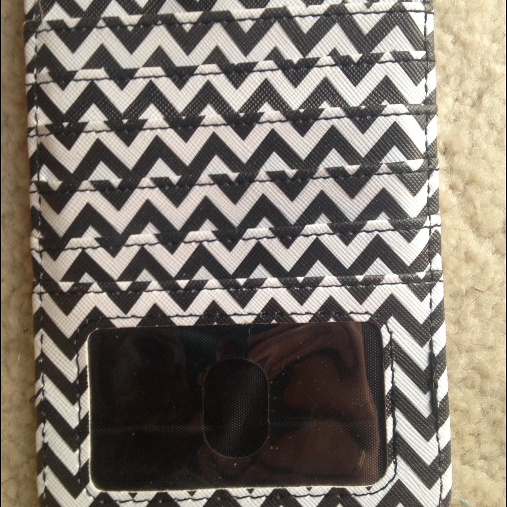 Chevron Wristlet