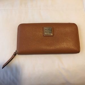Dooney & Bourke Tan Leather Wallet