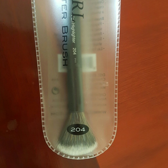 Brand new makeup brushes - Picture 4 of 4