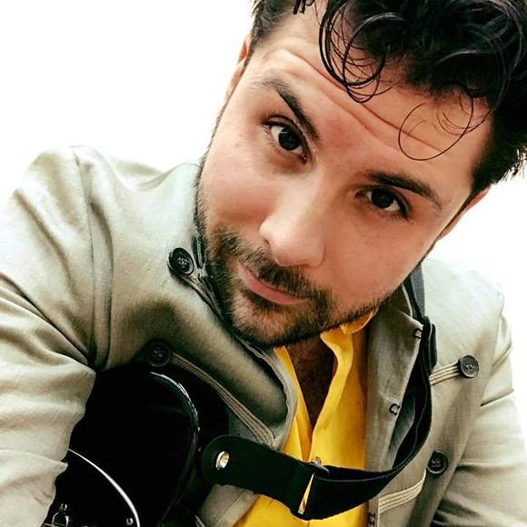 Meet your Posher, Quentin - Picture 1 of 1