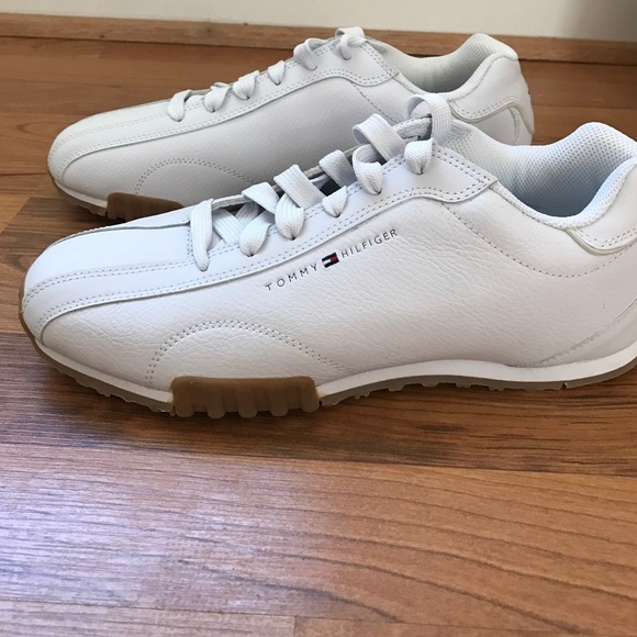 EUC Tommy Hilfiger white leather mens sneakers - Picture 3 of 8