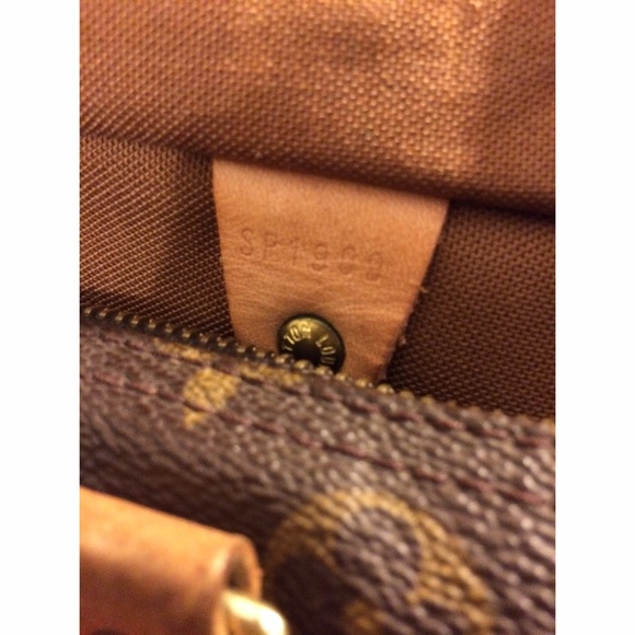 Louis Vuitton Speedy 30 Satchel - Picture 8 of 8