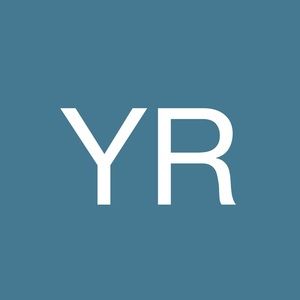 Meet your Posher, Yadira