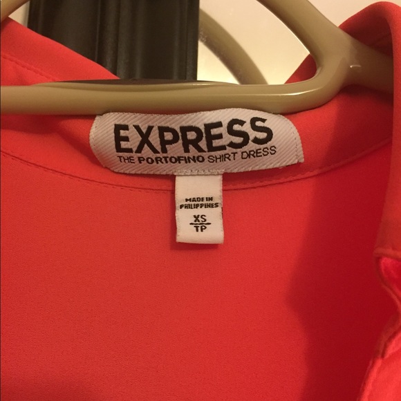 Coral Wrap Dress (with pockets!) - Picture 3 of 3