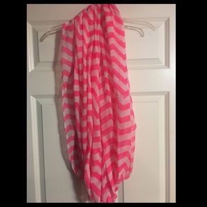Chevron infinity scarf
