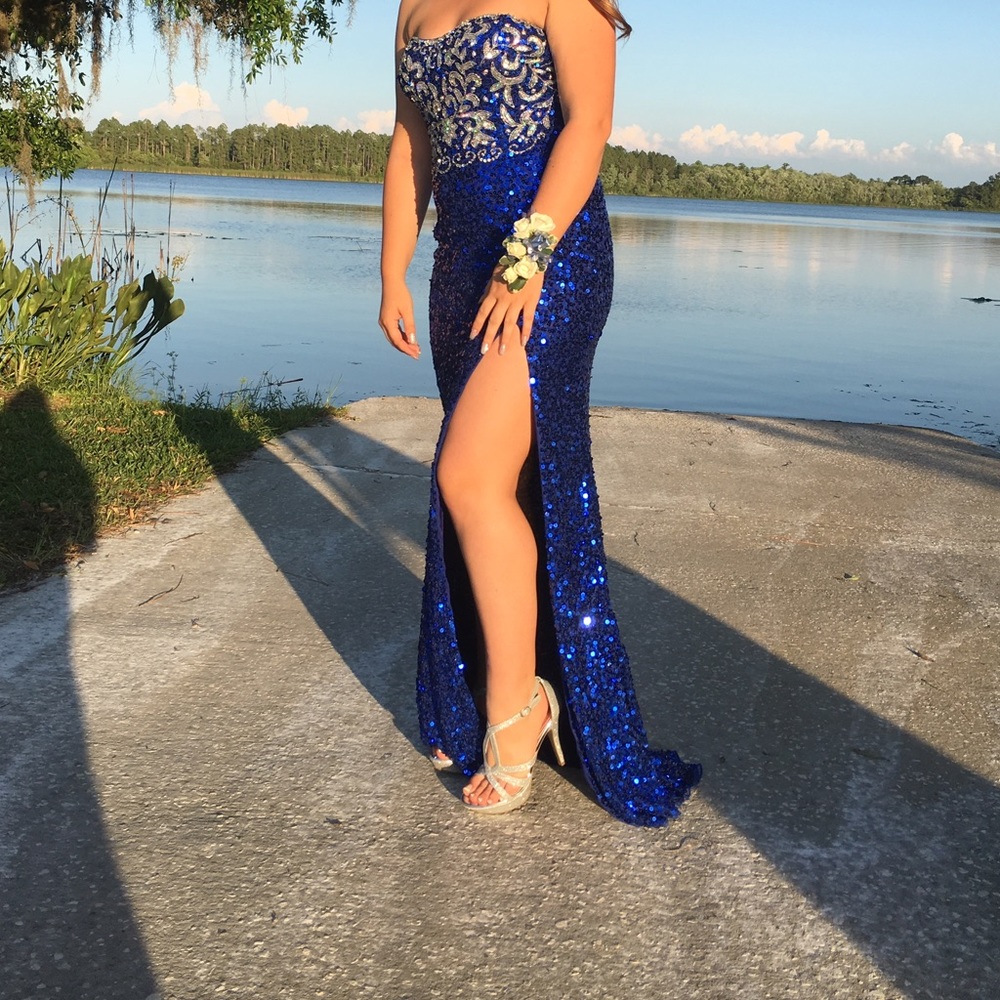 Primavera prom dress
