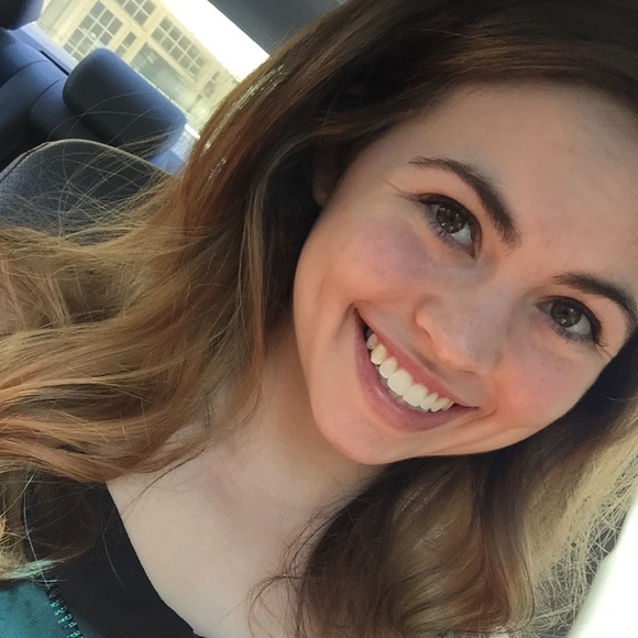 Meet your Posher, Heather - Picture 4 of 4