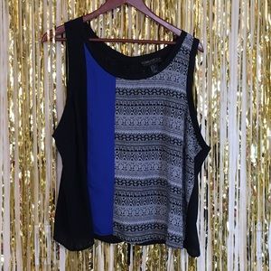 Forever 21 Plus Size Lace Back Geometric top