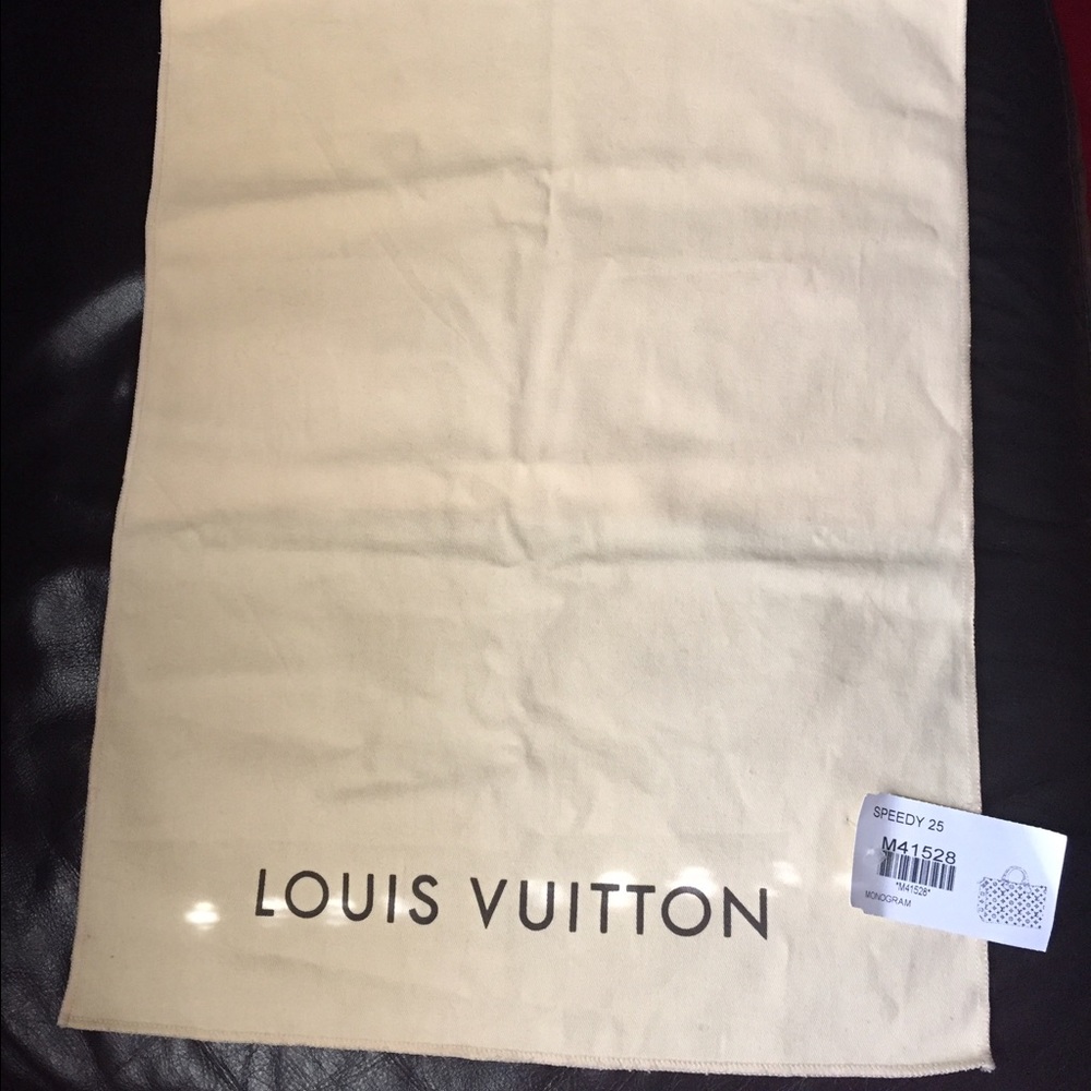 Authentic Louis Vuitton dust bag speedy 25