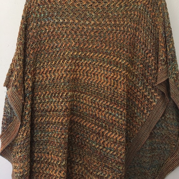 Cover up - Picture 3 of 4