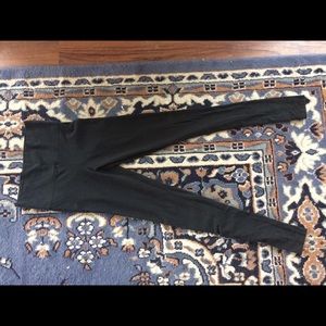 VICTORIAS SECRET HI WAIST LEGGINGS
