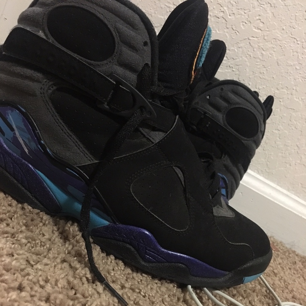 Jordan Aqua 8
