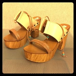 Steve Madden "Cyndie" Sandals
