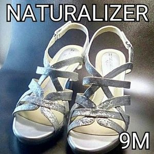 Evening sandle heels. Sparkling silver 3.5" heels.