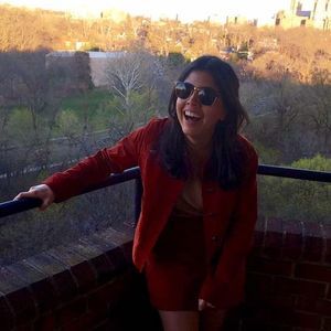 Meet your Posher, Camila